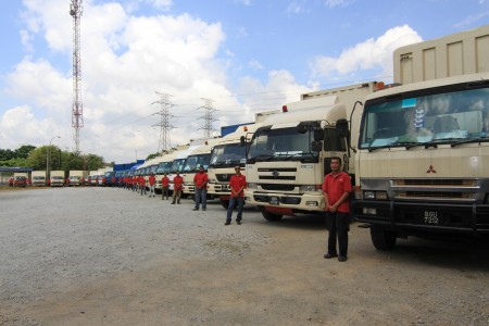 TRUCKS & DRIVERS_3rm